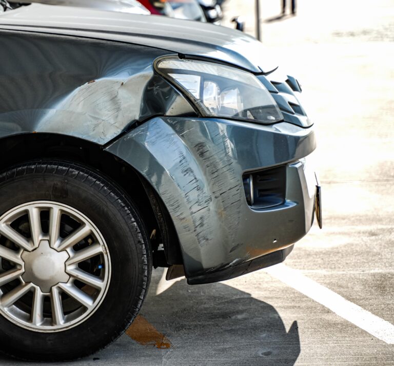 pictures-of-cars-that-have-an-accident-have-exper-2025-02-10-01-24-25-utc-min